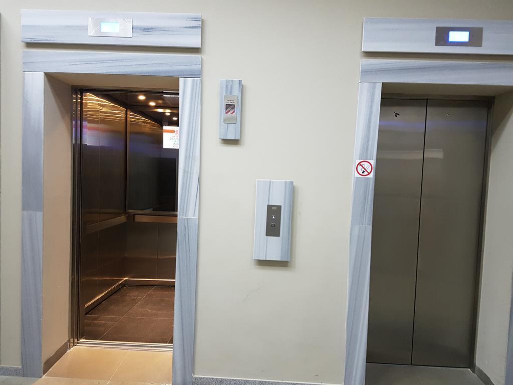 Apartments In Batumi With Sea View מראה חיצוני תמונה